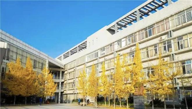 重庆被忽视的一所宝藏大学就业率达到93%毕业生很受欢迎(图2)