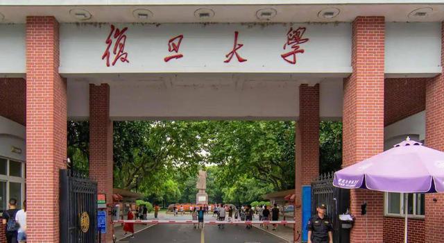 上大学名校很重要985大学第一梯队都有谁？(图2)