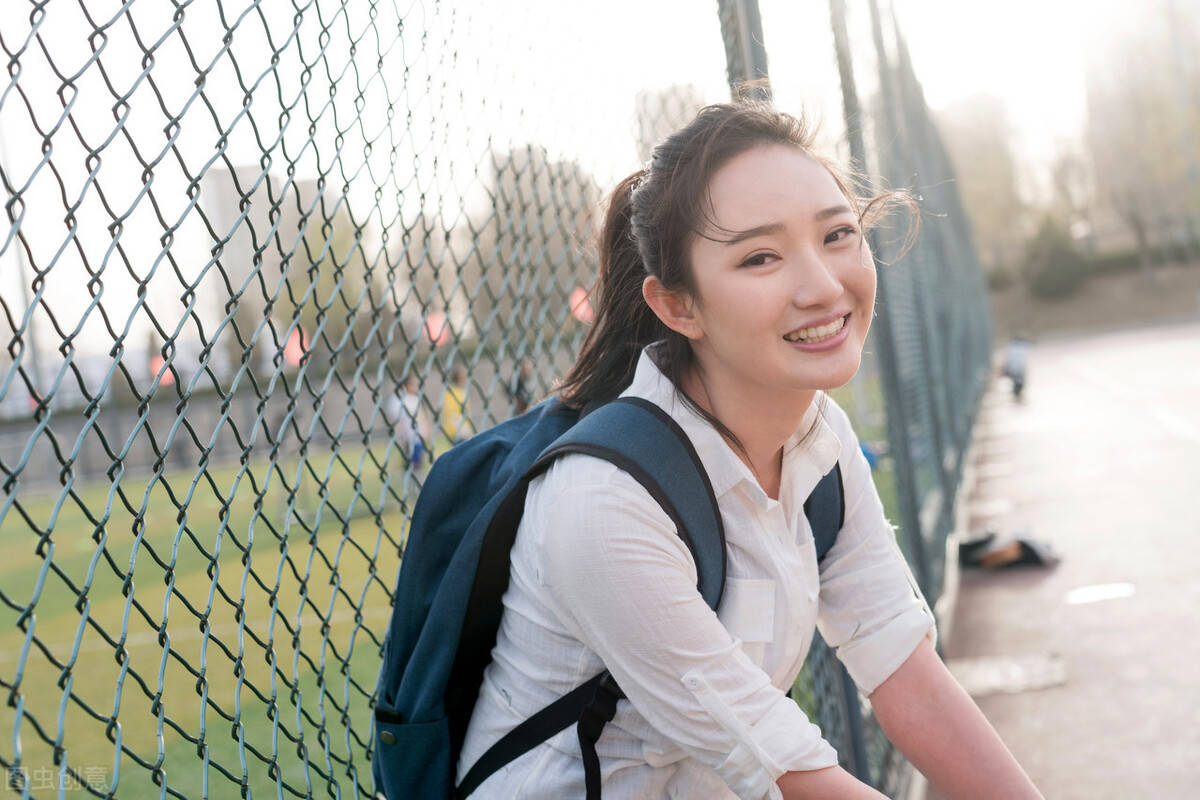 明博体育网址考上名牌大学与普通大学到底有多大差别？很多人不知道(图2)