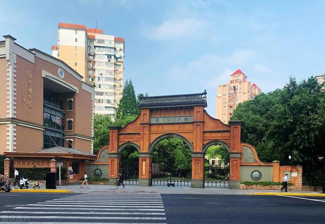 23年全国重点大学排名出炉能考上这10所大学就业香饽饽(图7)