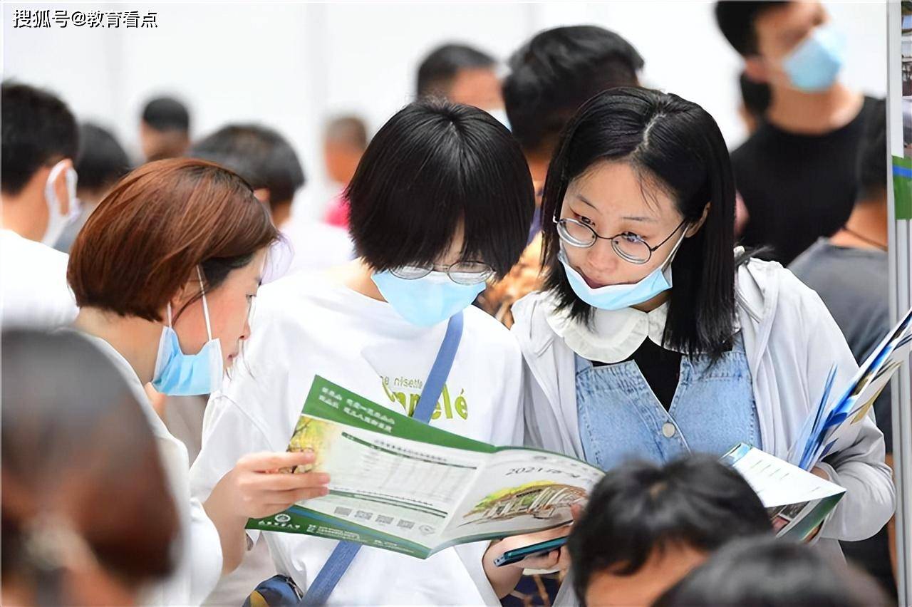 上岸难度大！考研万人扎堆的3所重点大学(图4)